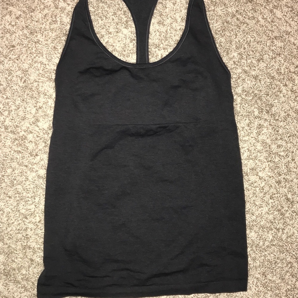 Lululemon fitted tank with built in sports bra